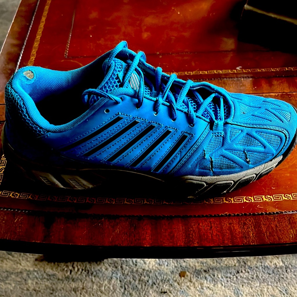 K-Swiss Tennis Shoe